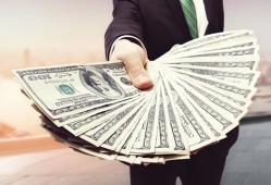 青年金卡额度升级：黑色金卡尊享更高权限